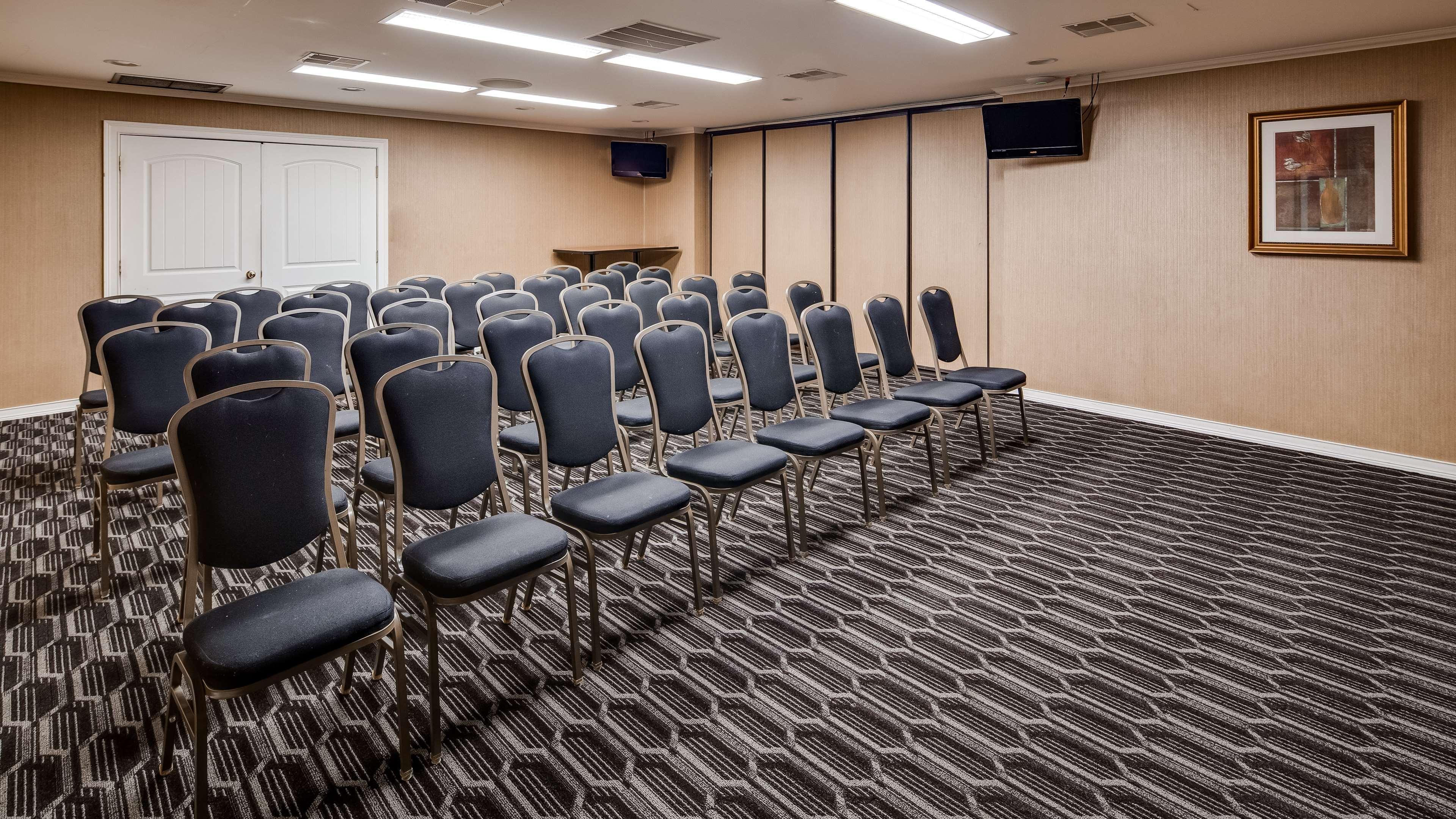 Best Western Lapeer Inn מראה חיצוני תמונה